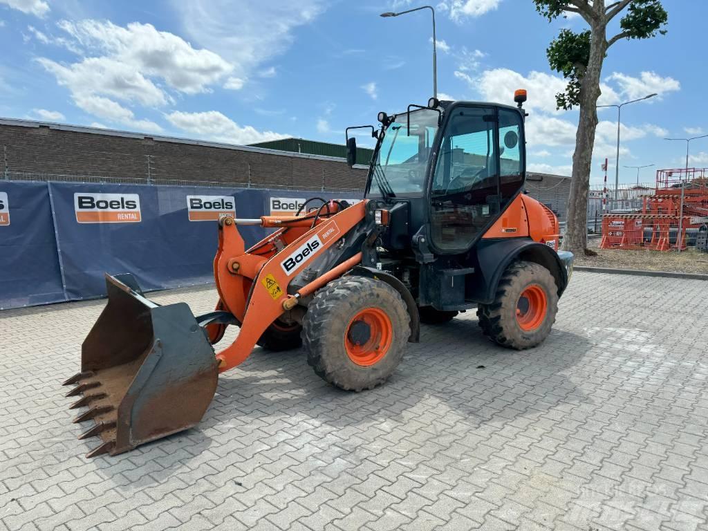 Komatsu WA80-6 Pyöräkuormaajat