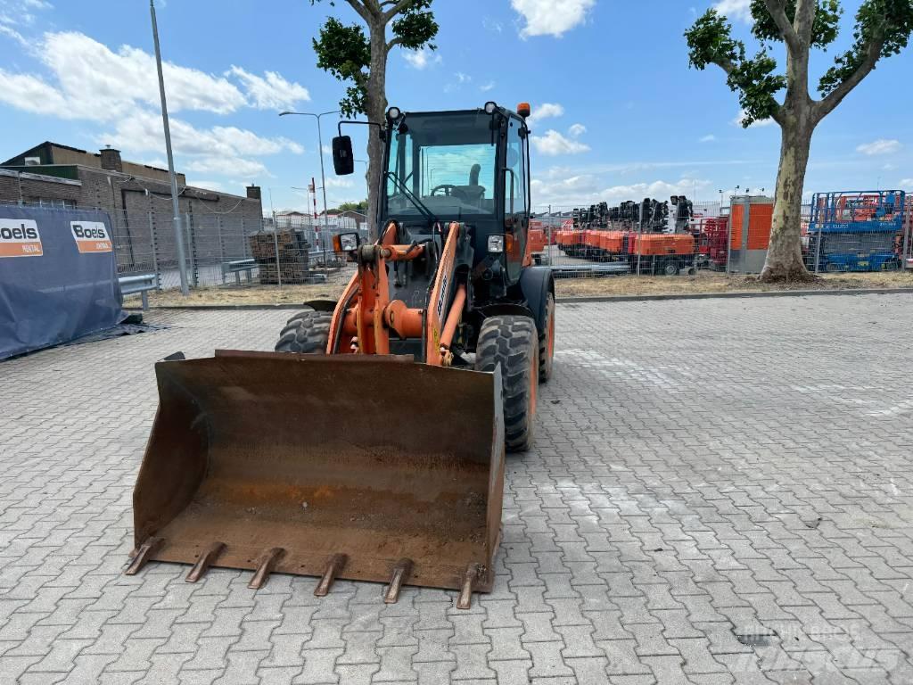 Komatsu WA80-6 Pyöräkuormaajat