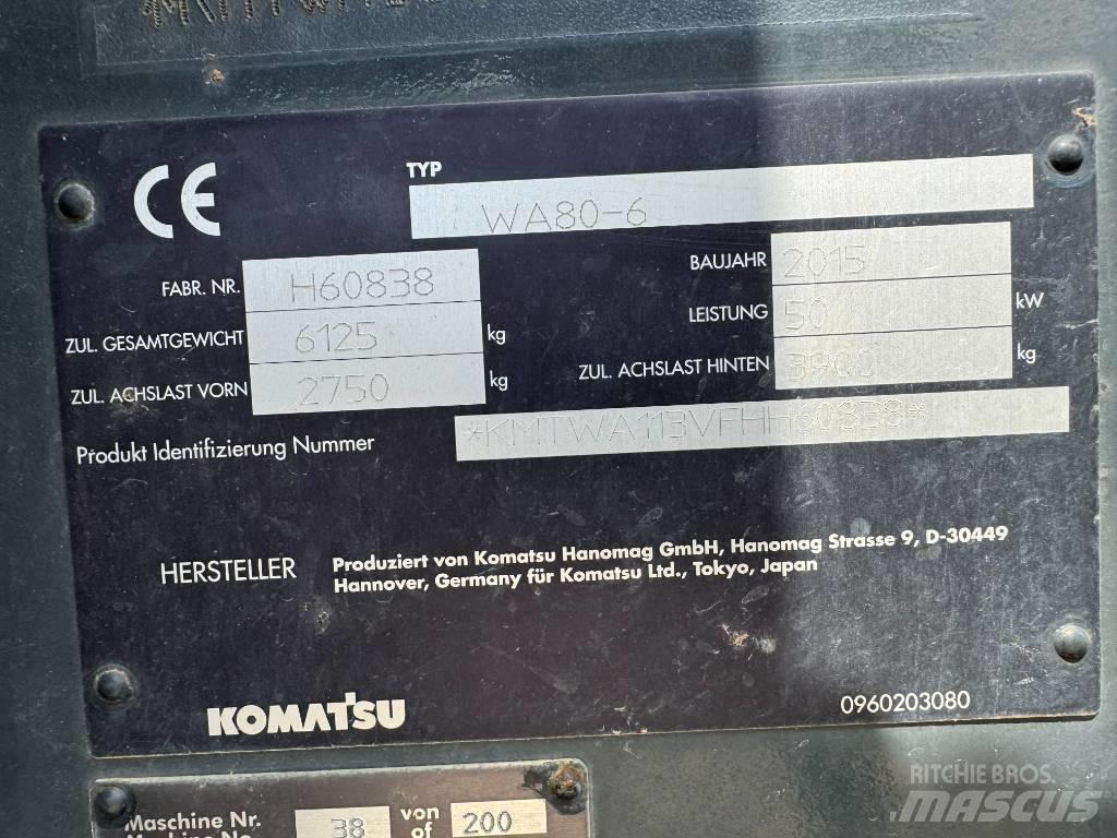 Komatsu WA80-6 Pyöräkuormaajat