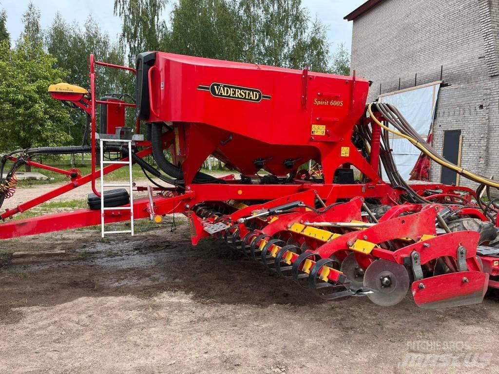 Väderstad Spirit600S Kylvökoneet