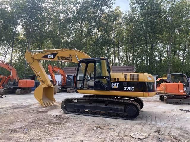 CAT 320C Telakaivukoneet