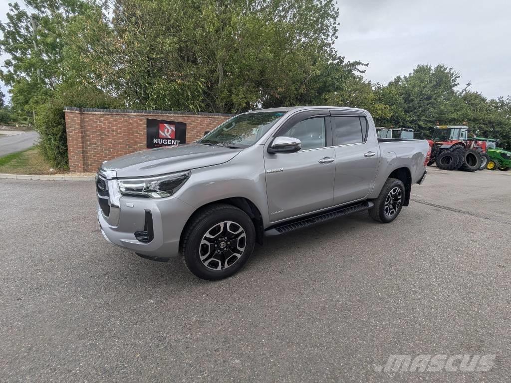 Toyota Hilux Lava-autot