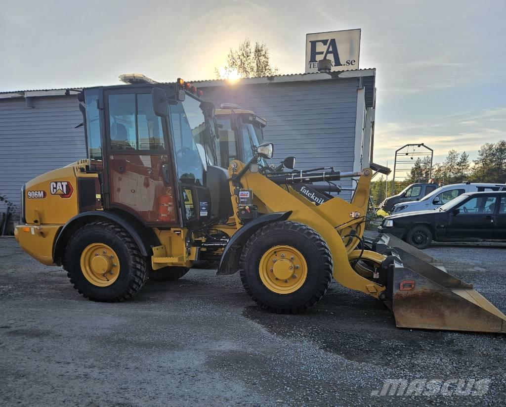 CAT 906 Pyöräkuormaajat