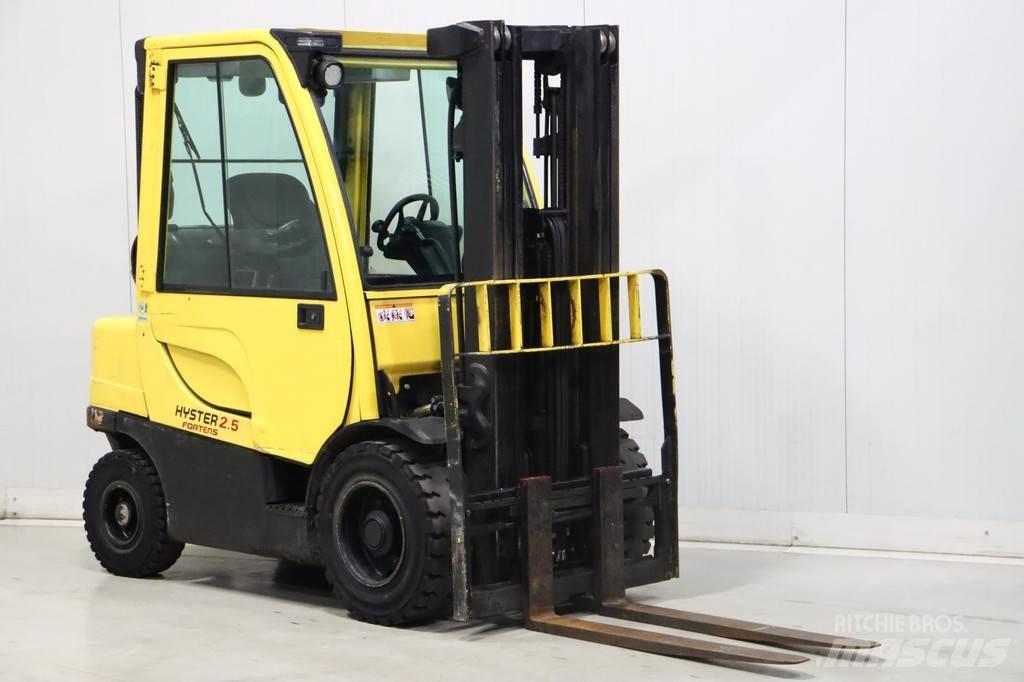 Hyster H2.5FT Nestekaasutrukit