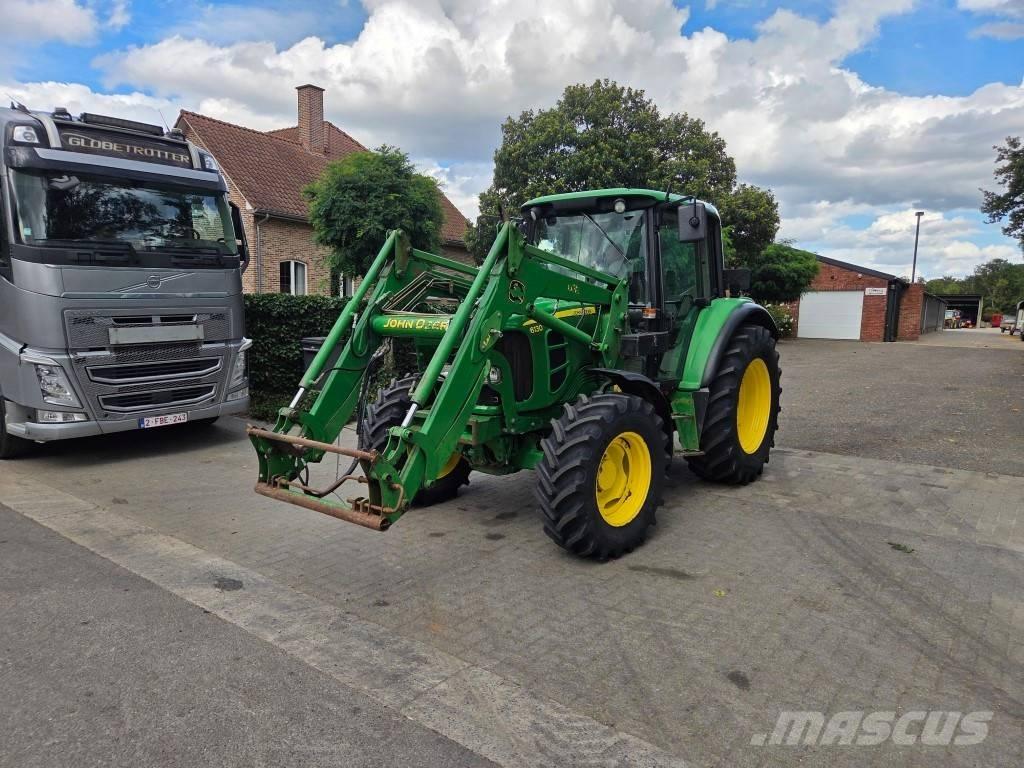 John Deere 6130 Traktorit