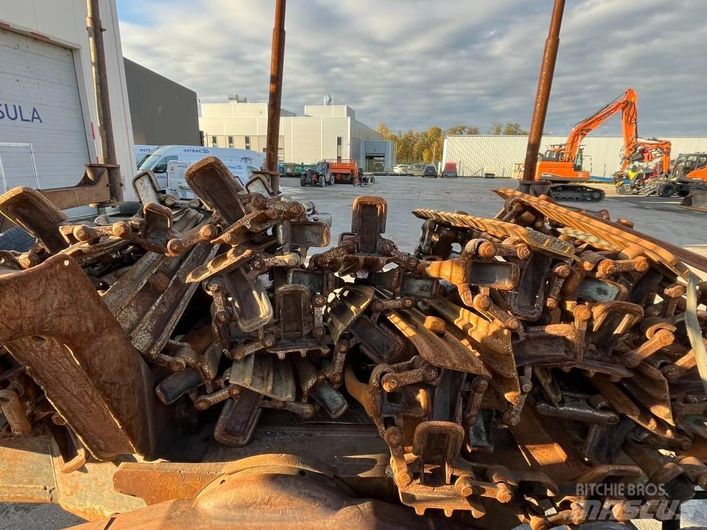 Valmet 890 Kuormatraktorit
