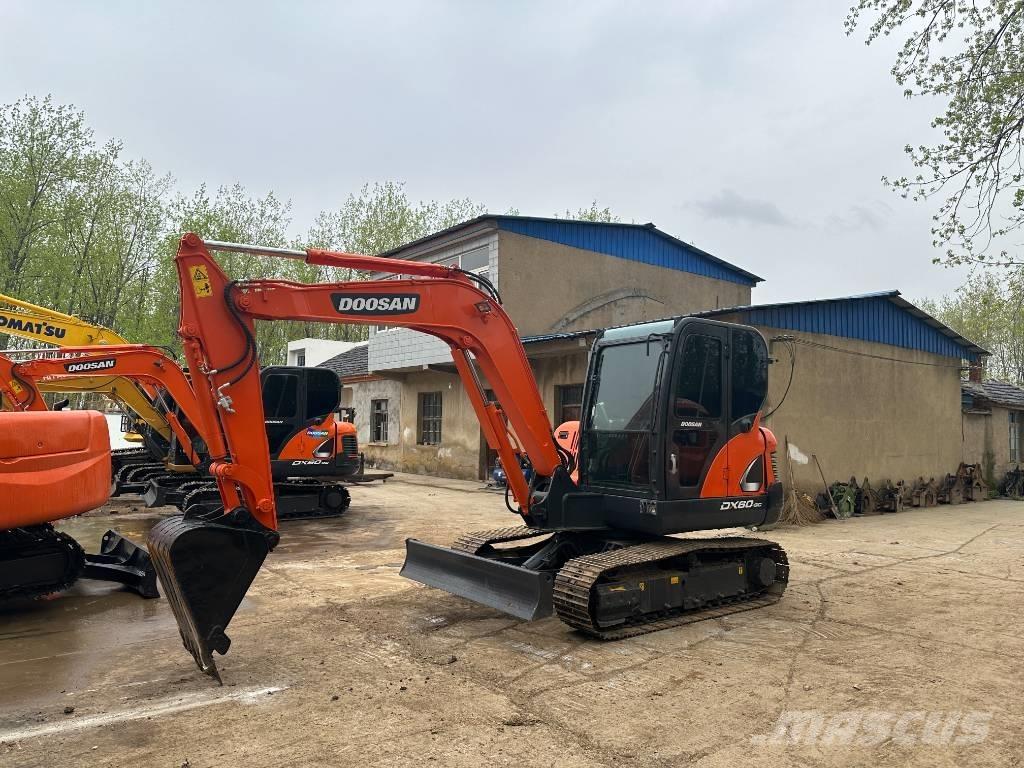 Doosan DX60 Telakaivukoneet