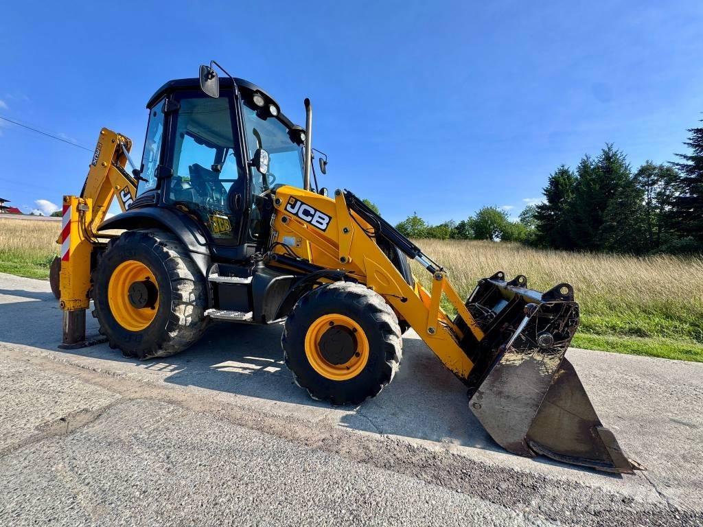 JCB 3CX Kaivurikuormaajat
