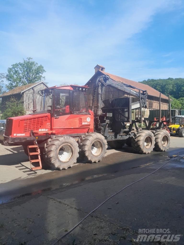 Valmet 840.2 Kuormatraktorit