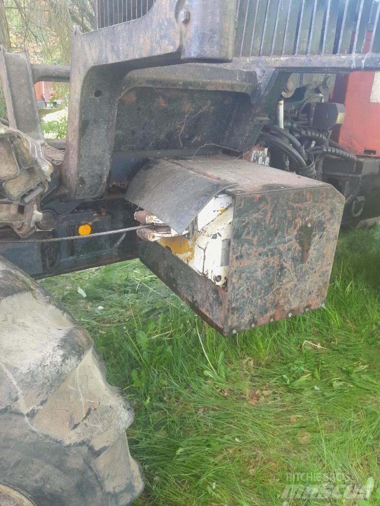Valmet 840.2 Kuormatraktorit