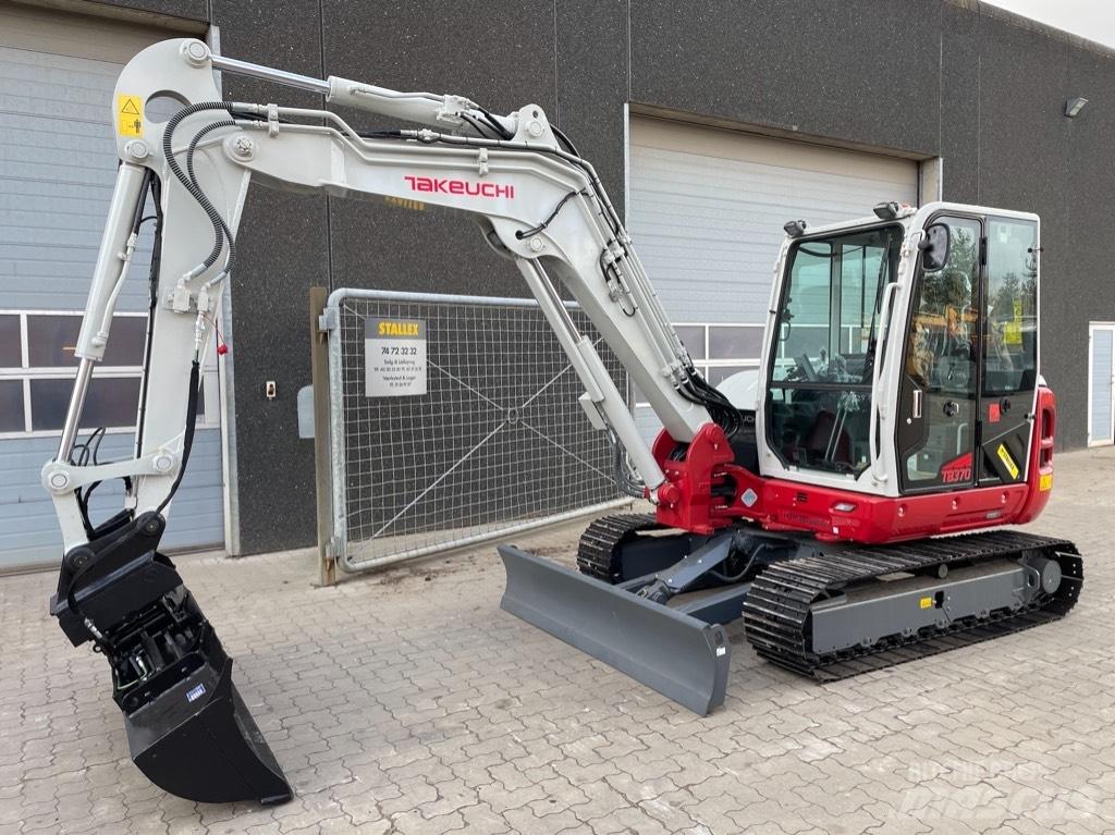 Takeuchi TB370 Minikaivukoneet < 7t