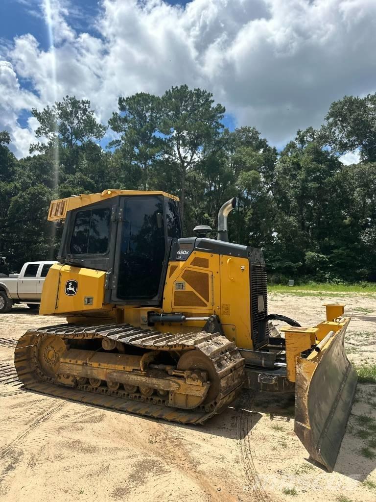 DEERE 650K Telaketjupuskutraktorit
