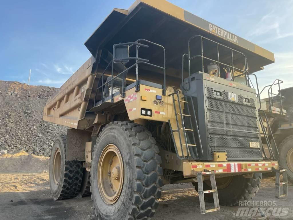CAT 777e Maansiirtoperävaunut