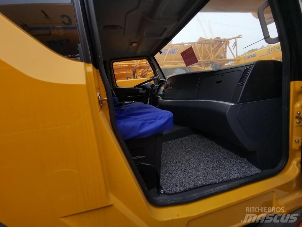 XCMG QY 75 K Mobiilinosturit
