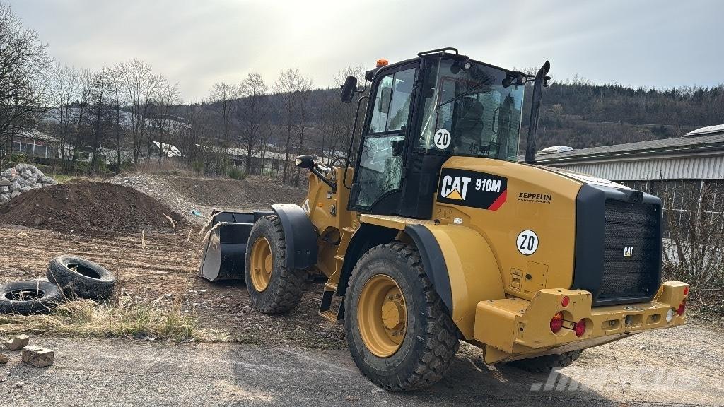 CAT 910M Pyöräkuormaajat