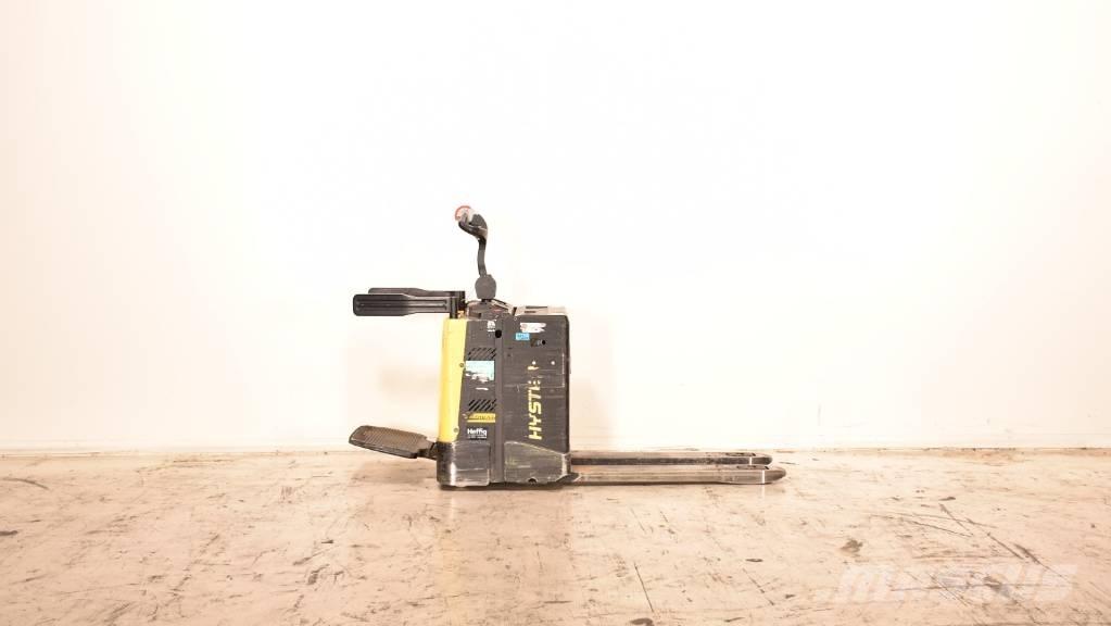 Hyster P 2.0 FBW Lavansiirtotrukit ajotasolla