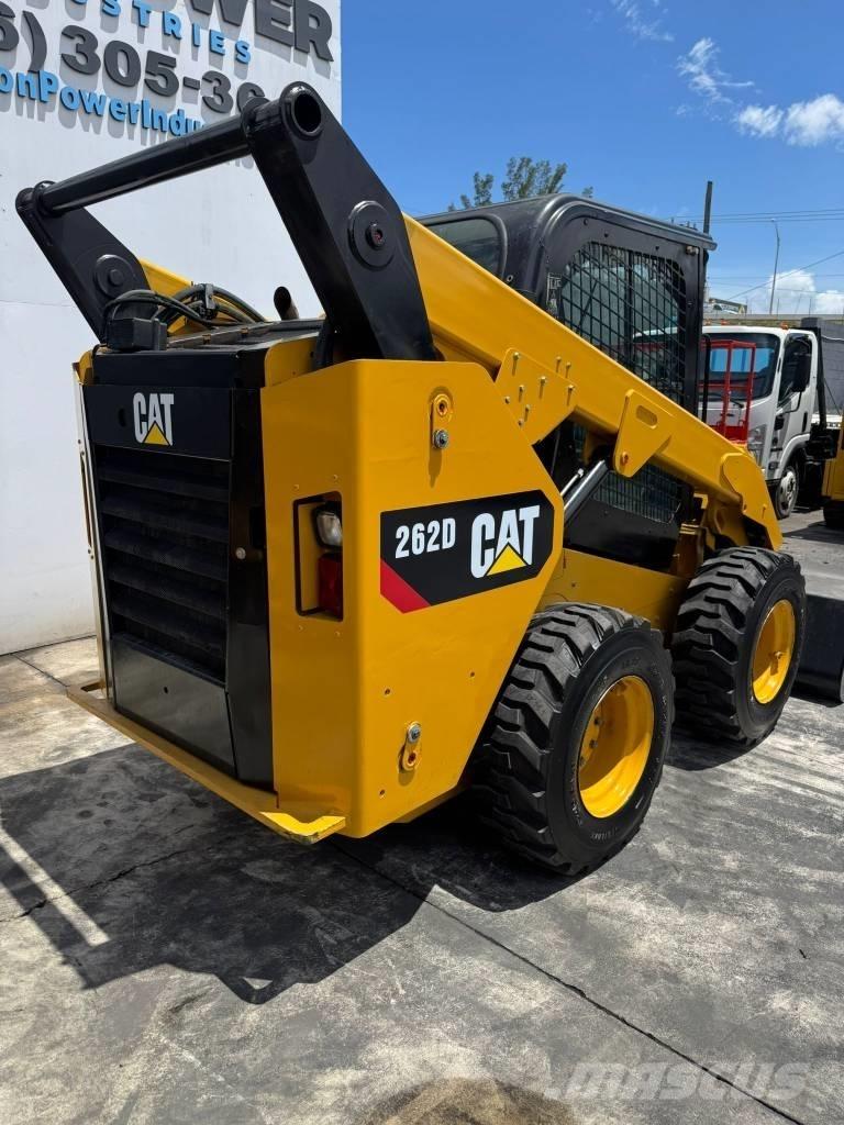 CAT 262 D Liukuohjatut kuormaajat