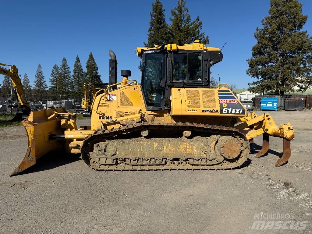 Komatsu D61EXi-24 Telaketjupuskutraktorit