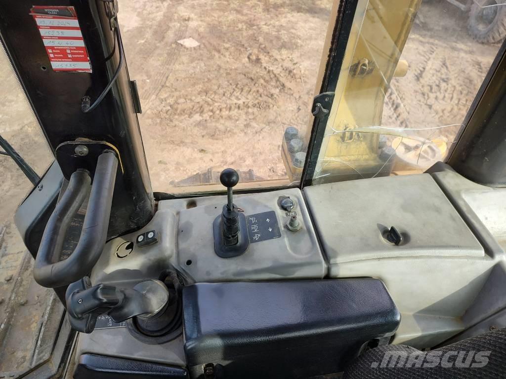 CAT D 6 N LGP Telaketjupuskutraktorit