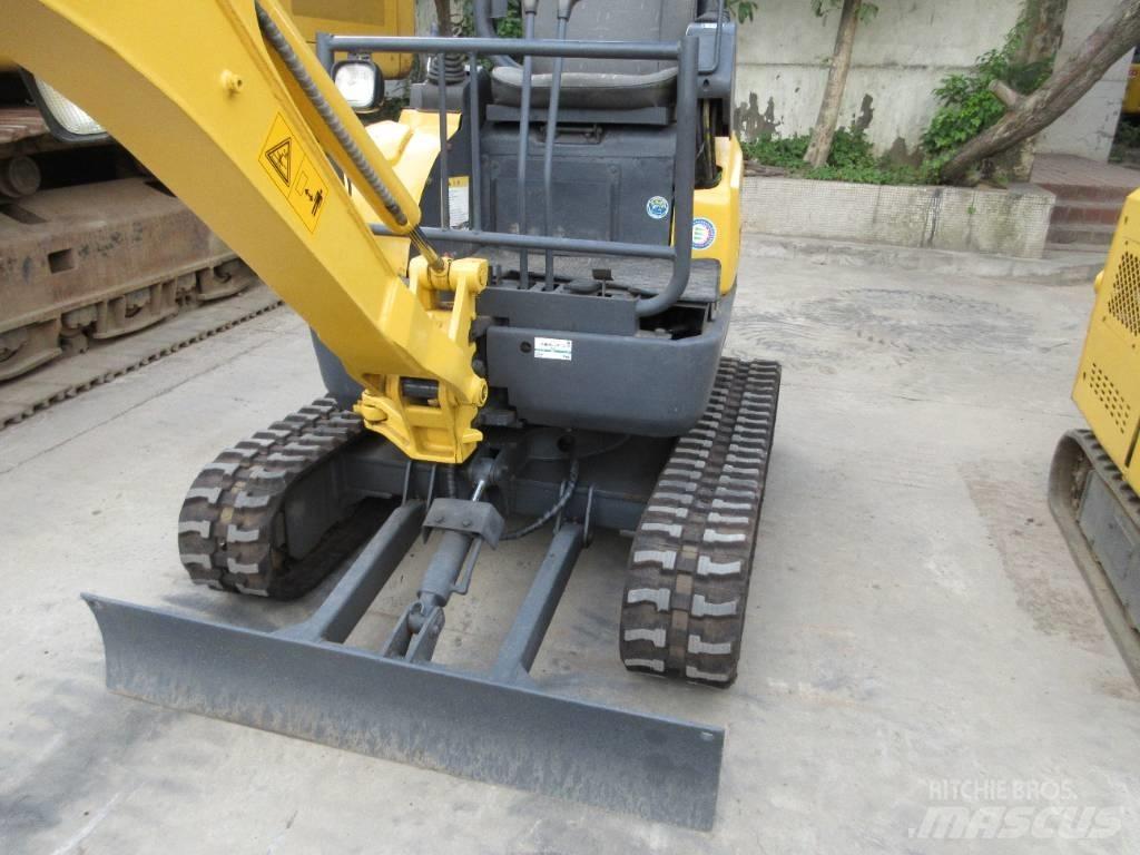 Komatsu PC 18 Minikaivukoneet < 7t