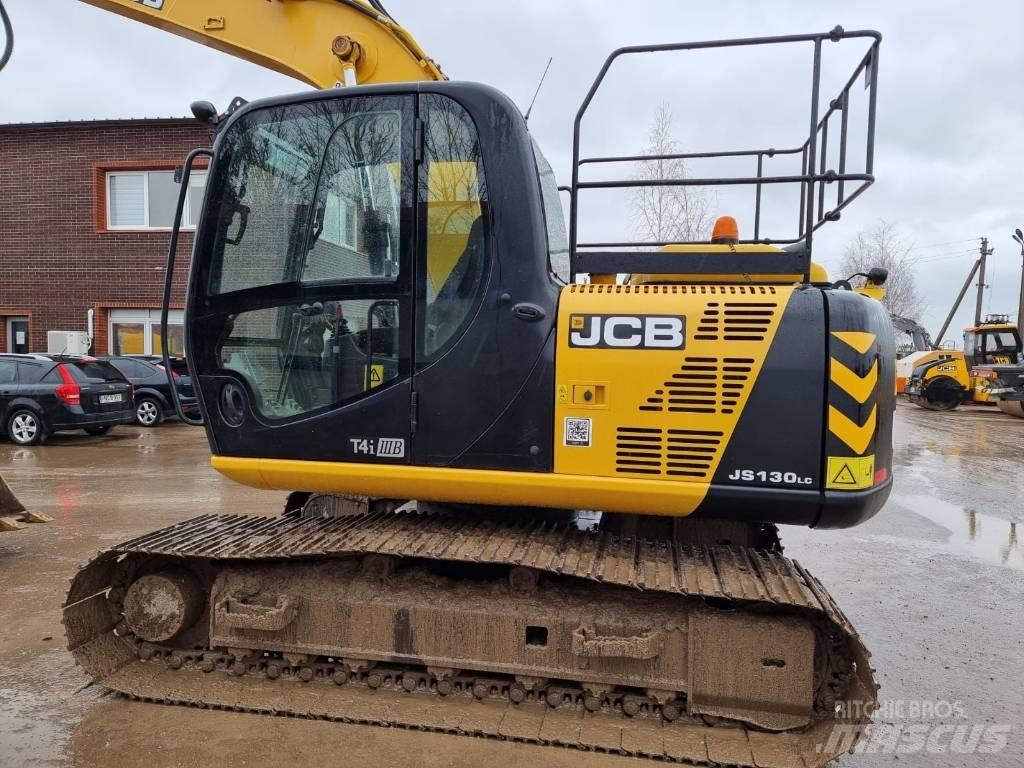 JCB JS 130 LC Telakaivukoneet