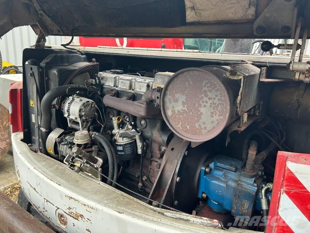 Takeuchi TB070 Minikaivukoneet < 7t