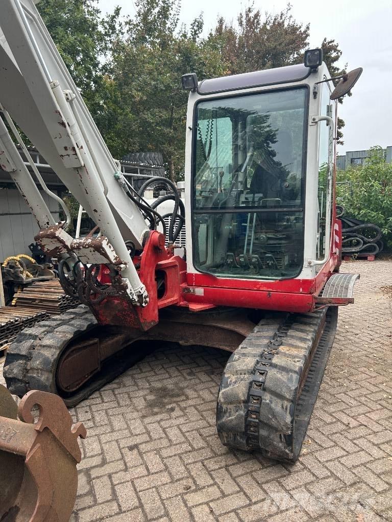 Takeuchi TB070 Minikaivukoneet < 7t