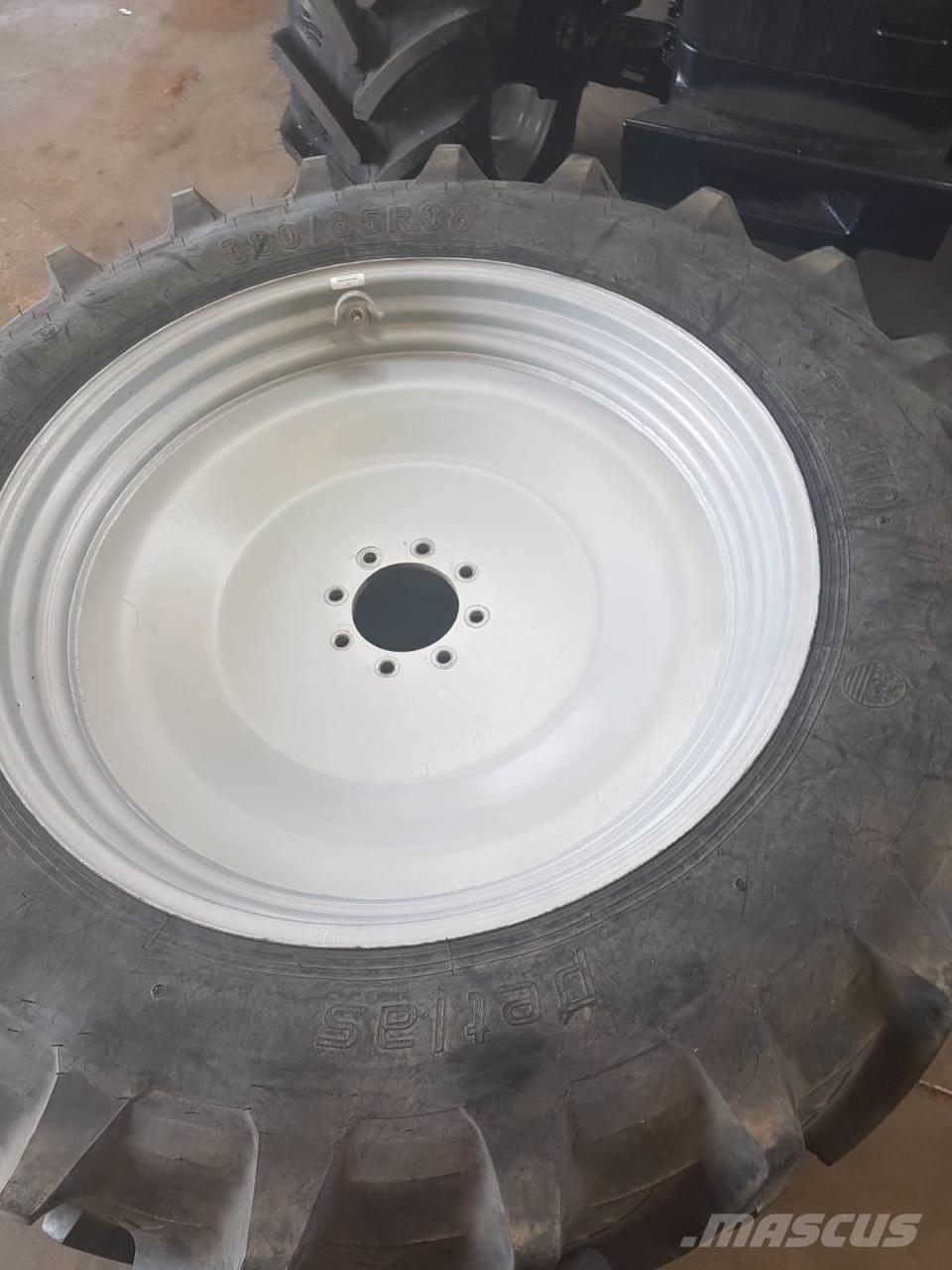 Petlas 380/85R38 Renkaat ja vanteet