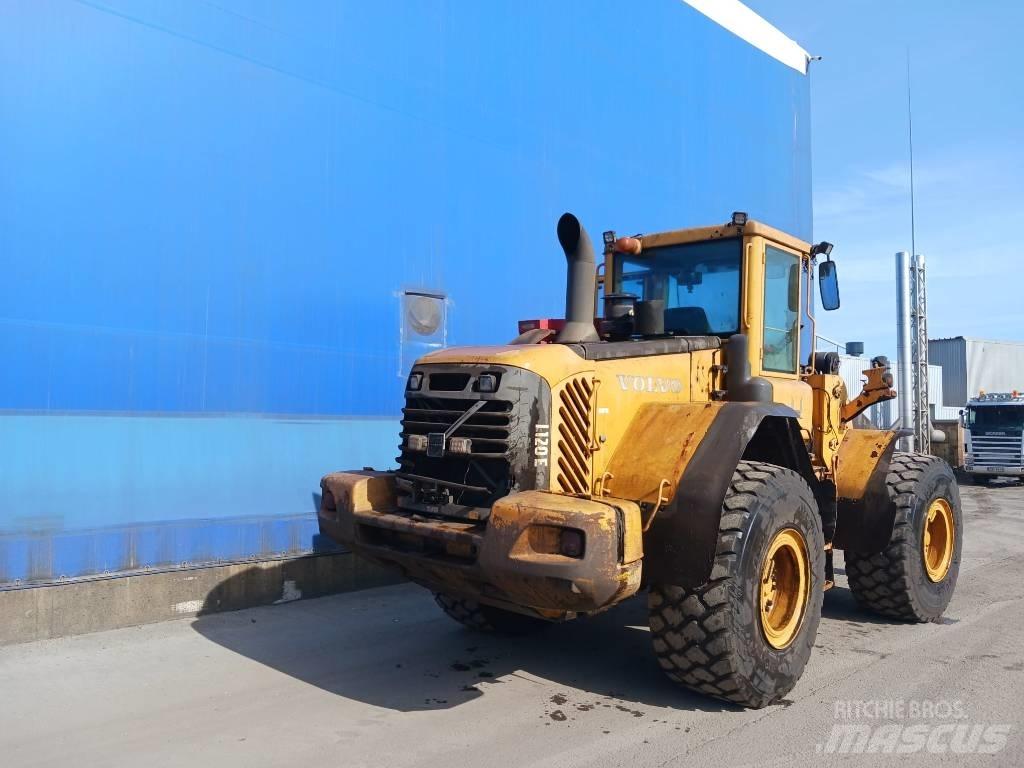 Volvo L 120 E Pyöräkuormaajat