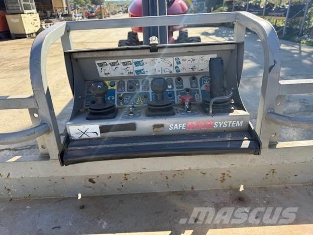 Manitou 280 TJ Teleskooppipuominostimet