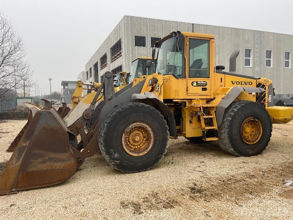 Volvo L 110 E Pyöräkuormaajat