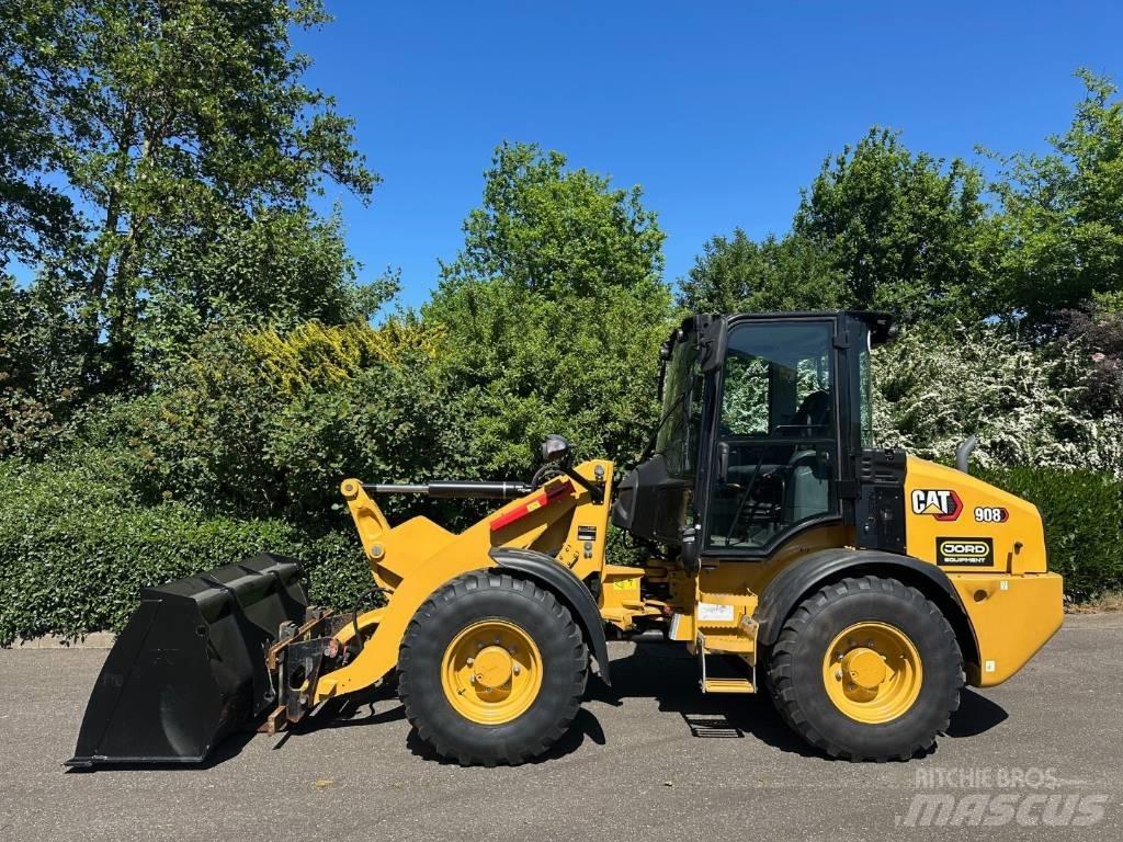 CAT 908 Pyöräkuormaajat