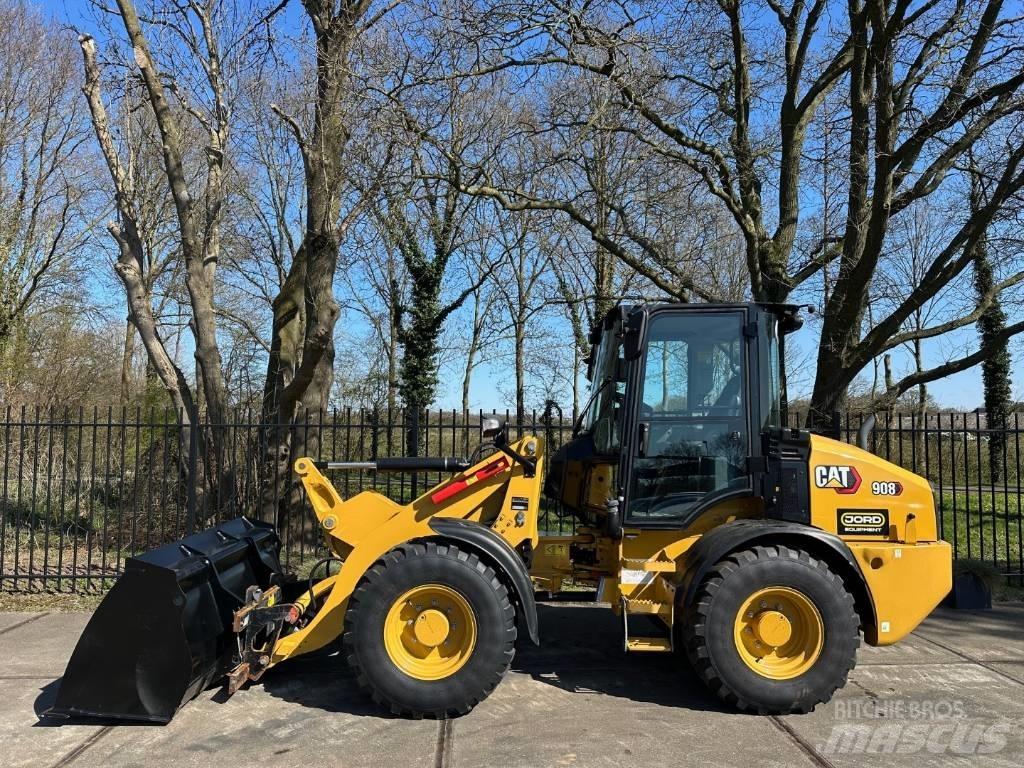 CAT 908 Pyöräkuormaajat