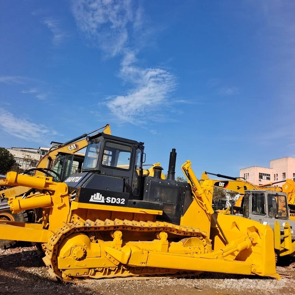 Shantui SD 32 Telakaivukoneet