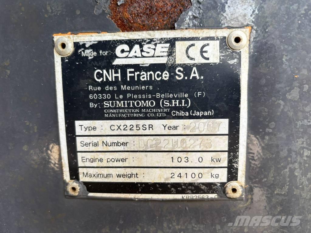 CASE CX 225 SR Telakaivukoneet