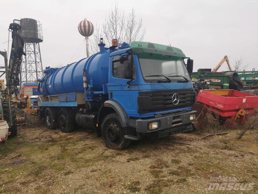 Mercedes-Benz 2426 Paine-/imuautot
