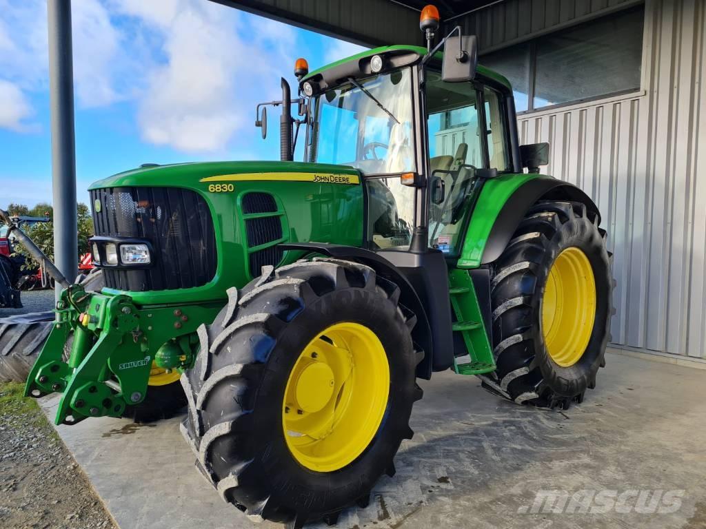 John Deere 6830 Traktorit