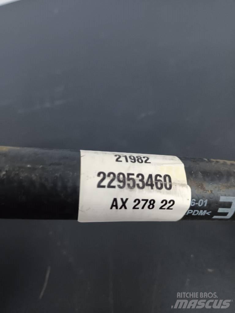 Volvo HOSE 22953460 Moottorit
