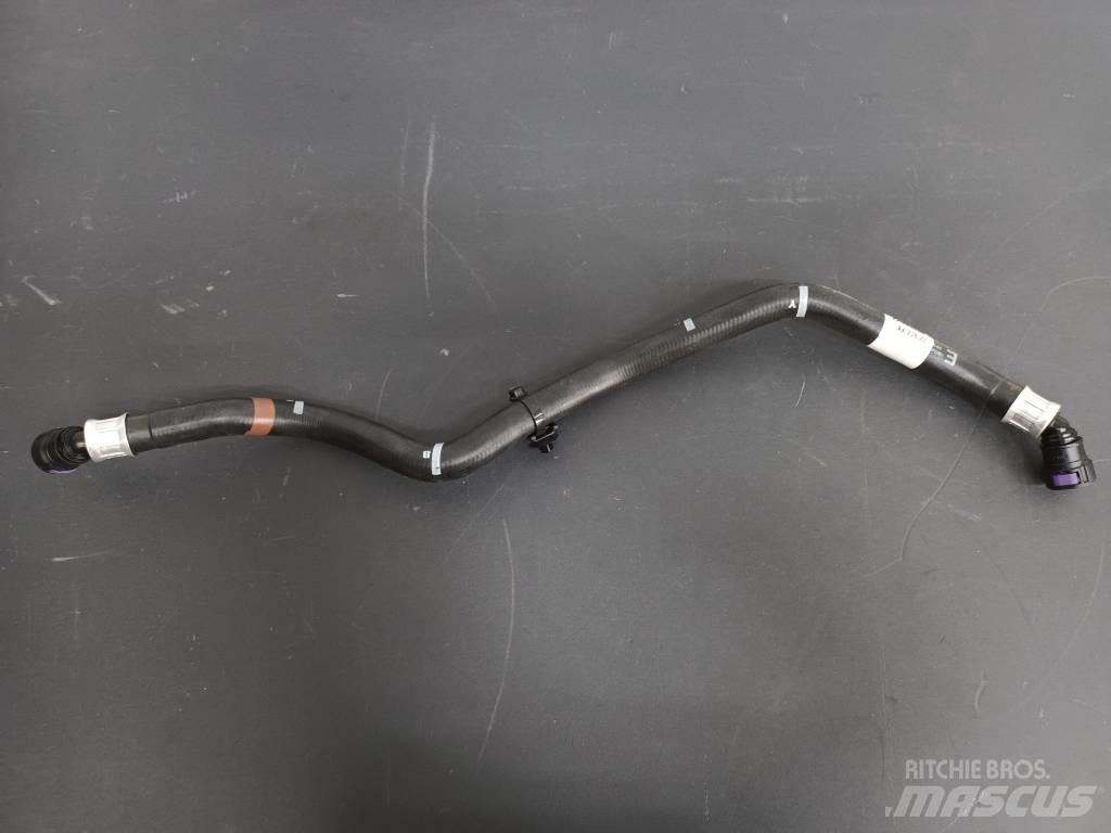 Volvo HOSE 22953460 Moottorit