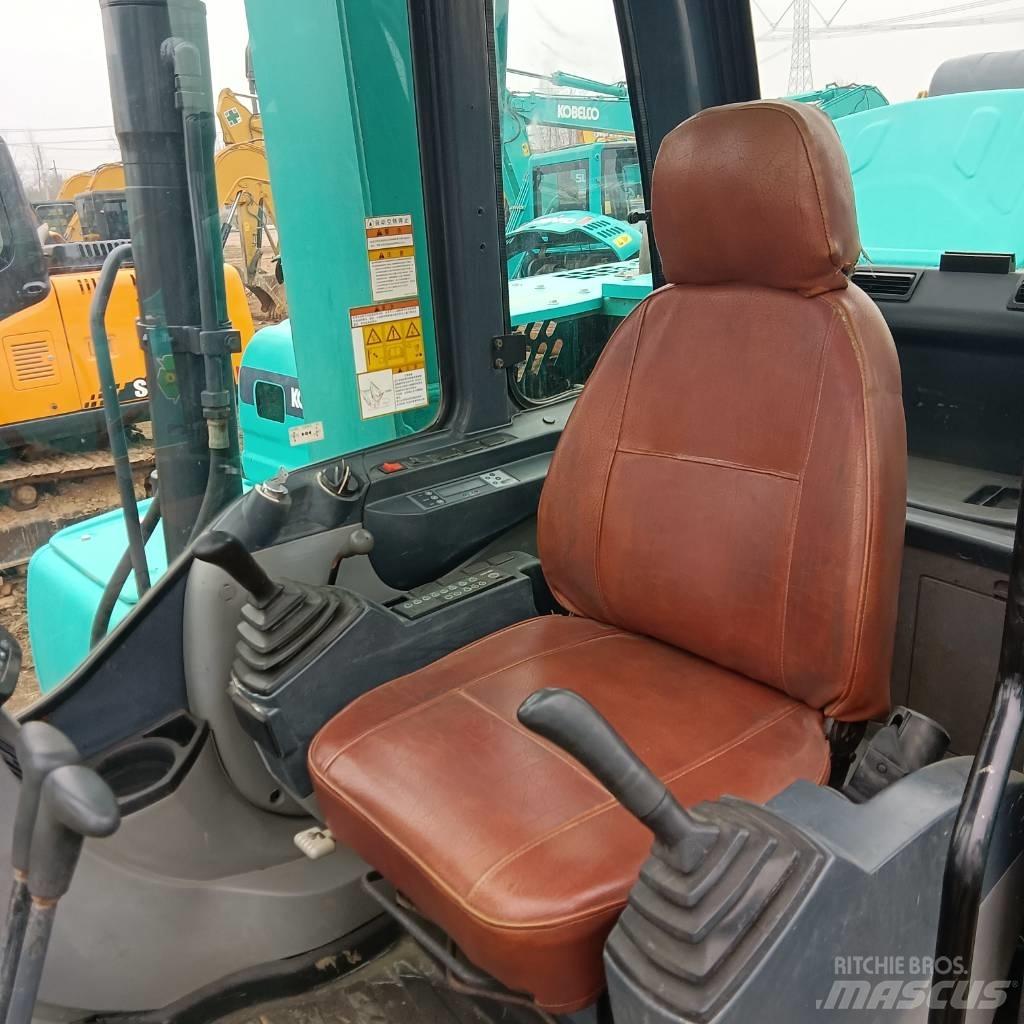 Kobelco SK75-8 Midikaivukoneet 7t - 12t