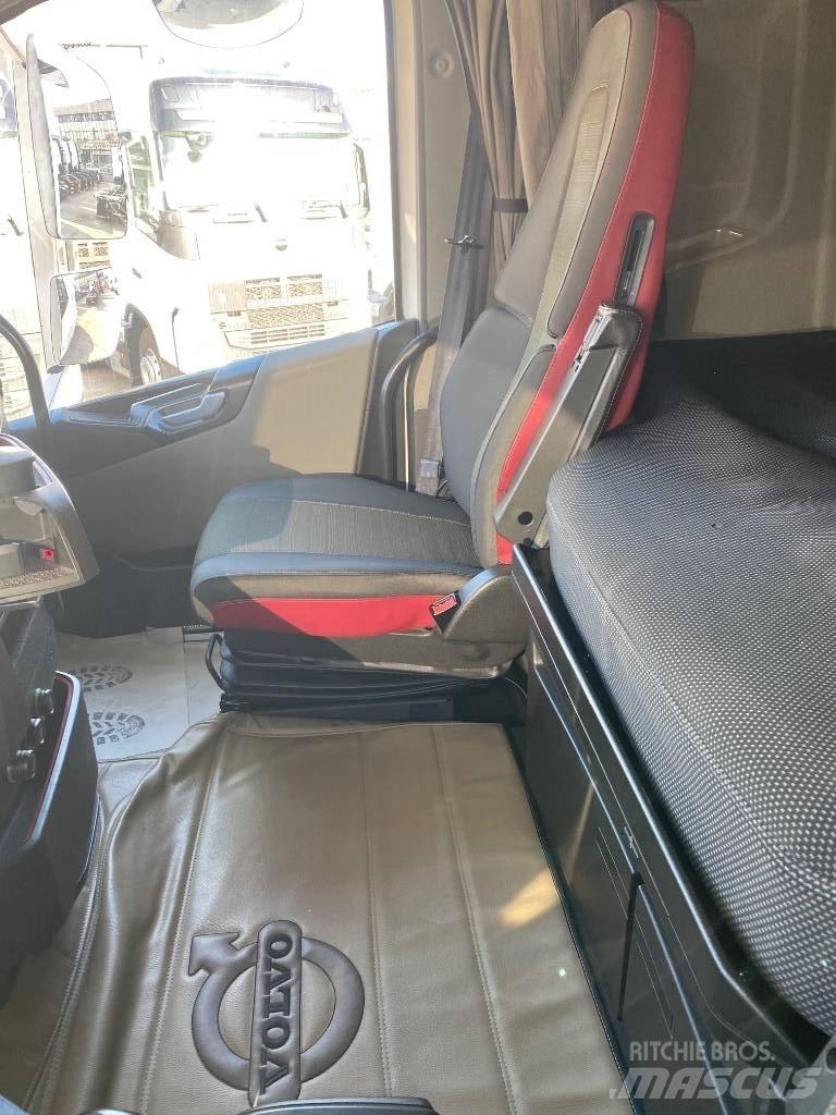 Volvo FH 500 Vetopöytäautot