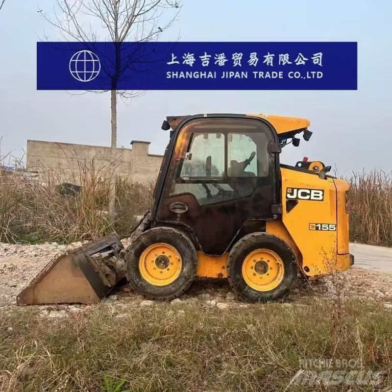 JCB 155 Liukuohjatut kuormaajat