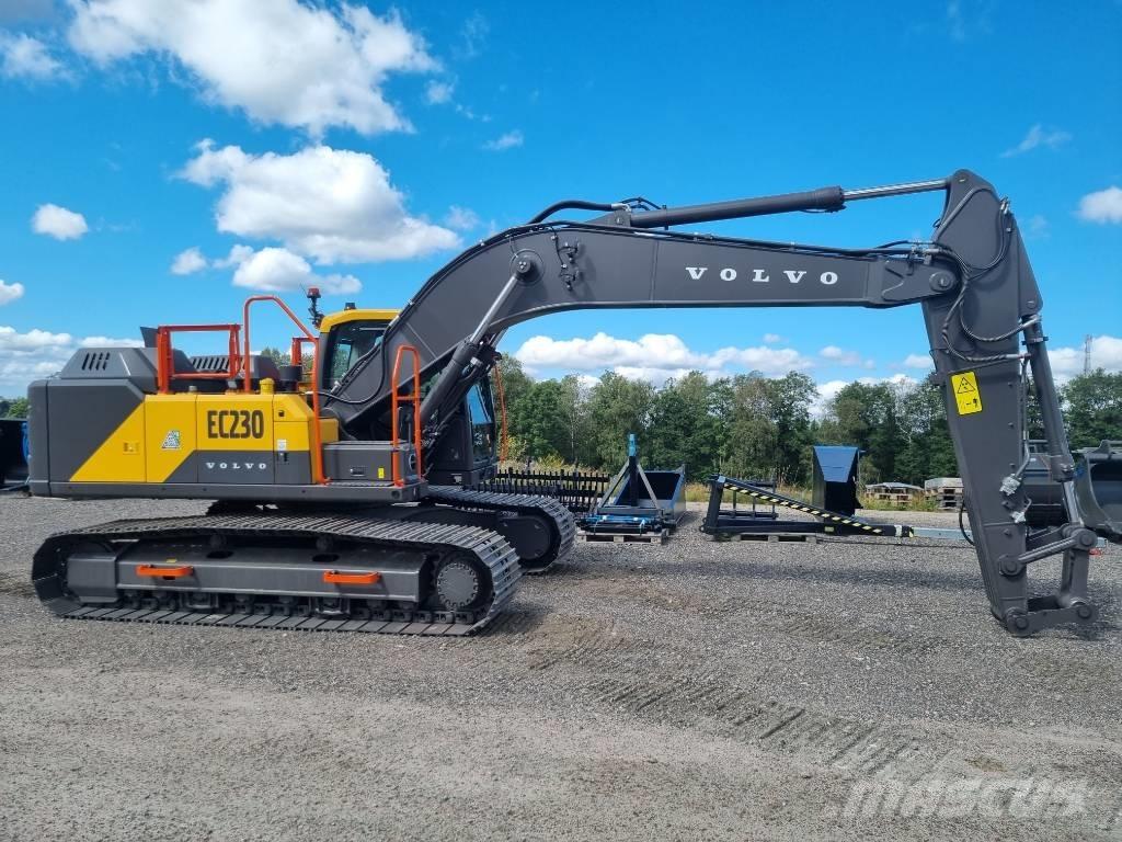 Volvo EC 230 FL Telakaivukoneet