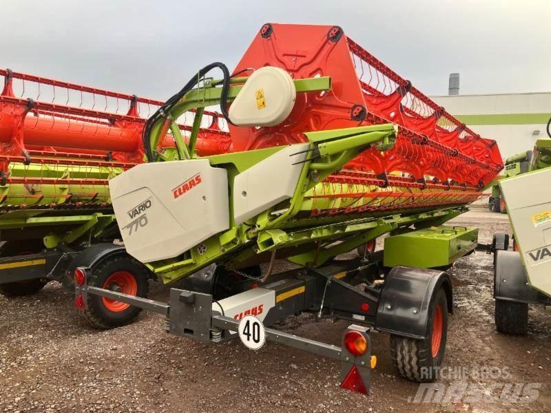 CLAAS TRION 520 Leikkuupuimurit