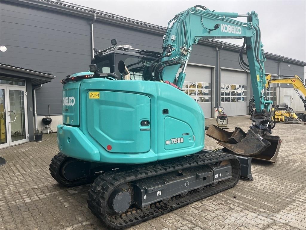 Kobelco SK 75 SR Midikaivukoneet 7t - 12t