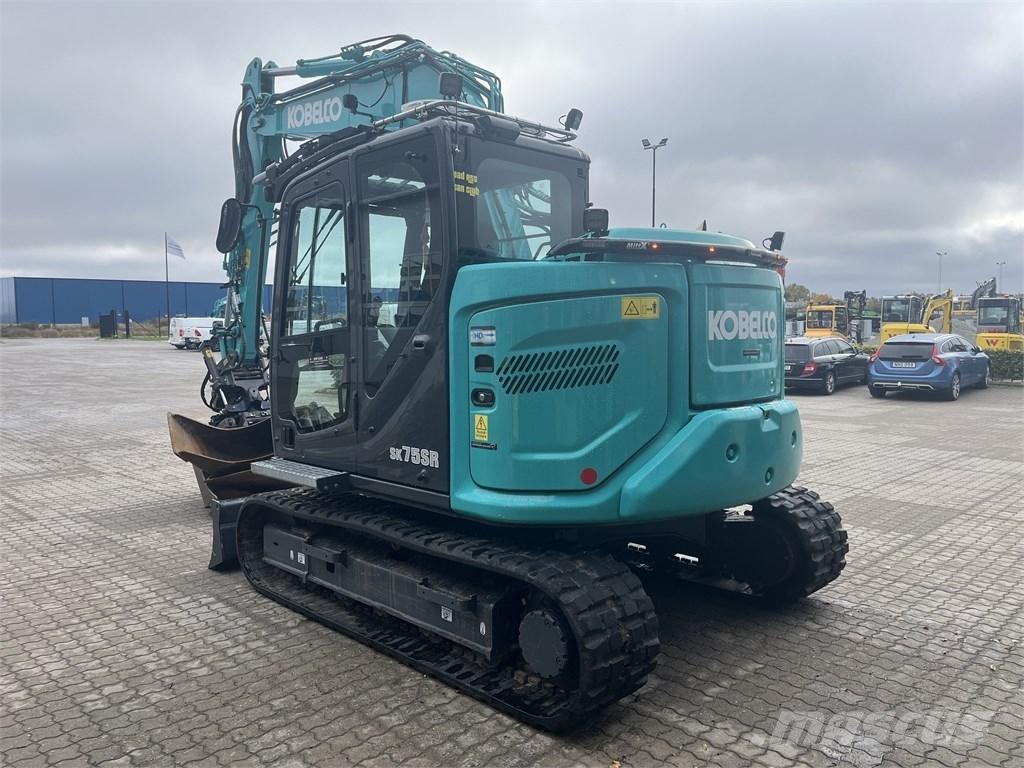 Kobelco SK 75 SR Midikaivukoneet 7t - 12t