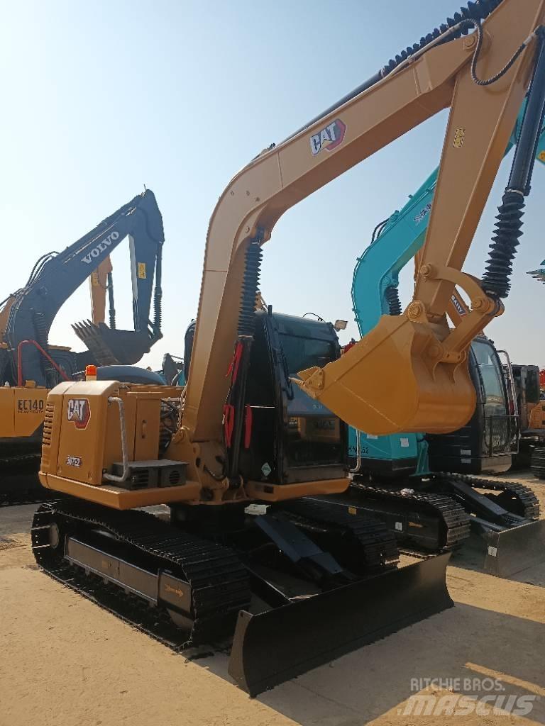 CAT 307 Minikaivukoneet < 7t