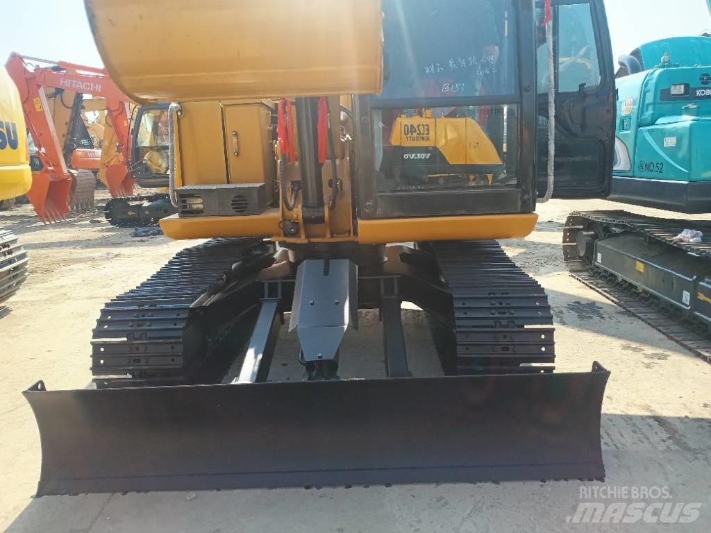 CAT 307 Minikaivukoneet < 7t