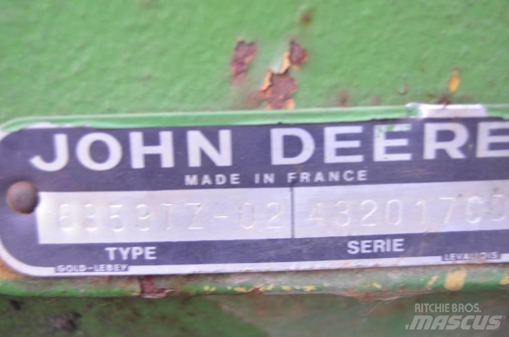 John Deere 3659 TZ Lisävarusteet ja komponentit