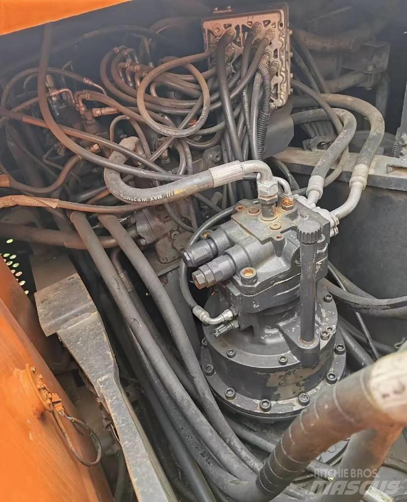 Hitachi Zaxis 200 LC Midikaivukoneet 7t - 12t